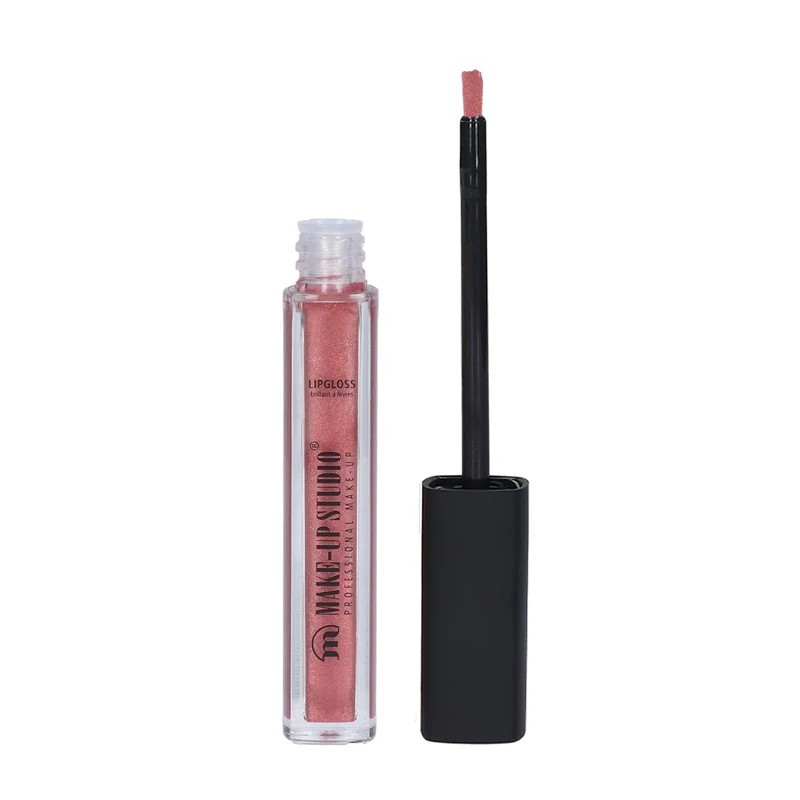 Treat your lips with the  Lip Paint gloss from Make-up Studio!
