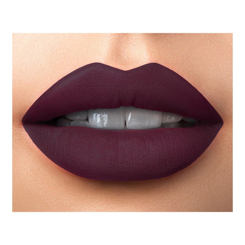 Treat your lips with the  Lip Paint gloss from Make-up Studio!