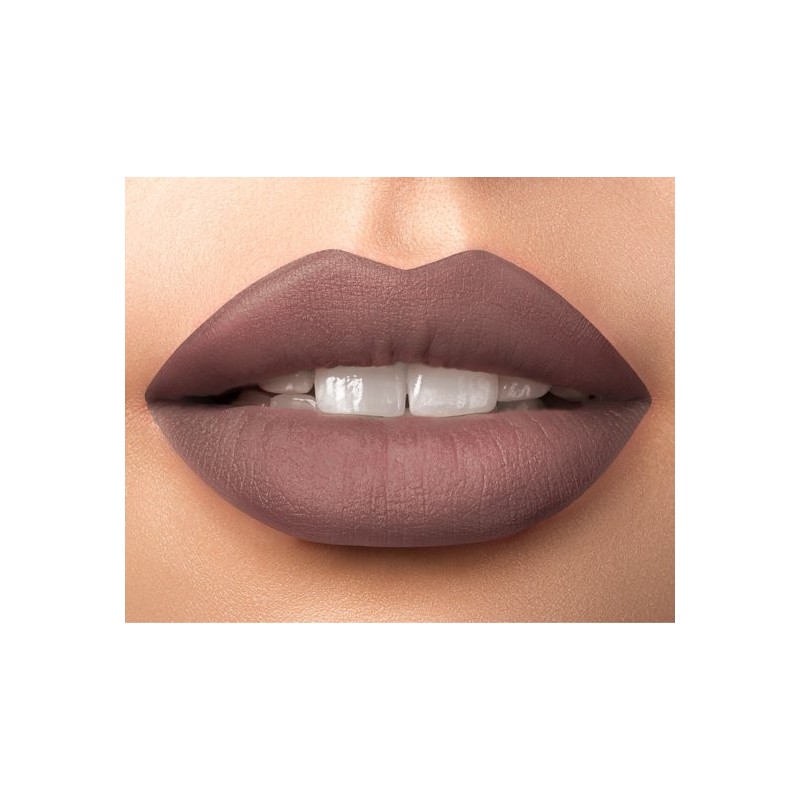 Treat your lips with the  Lip Paint gloss from Make-up Studio!